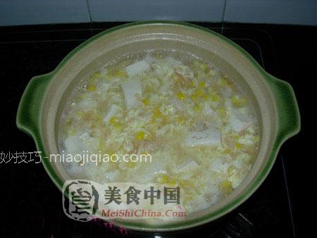 玉米豆腐鸡蛋羹 