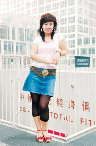 4月街头美女穿裤袜正当时！ 