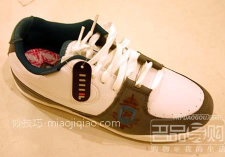 Fila久光特卖“天价”变平价 