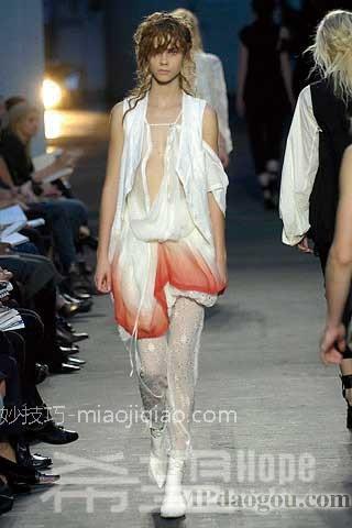 百变泡泡裙秀出不一样的你 