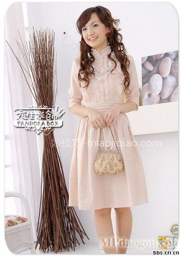 相亲约会裙装迅速打动你的他 