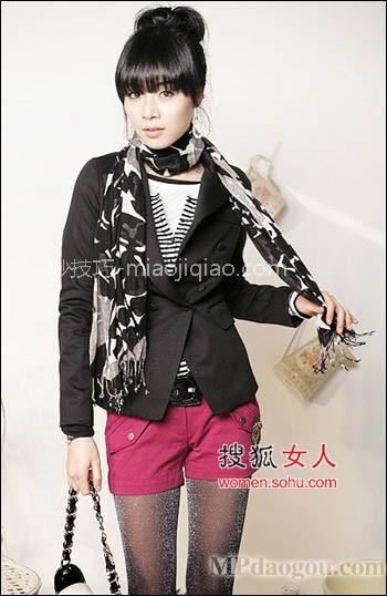 中性小西装 穿出优雅女人味 