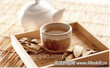 泡杯板蓝根茶，增强身体抵抗力 