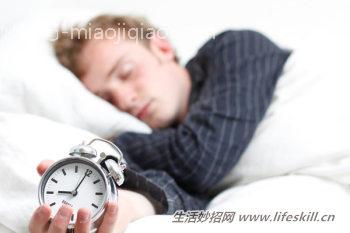 影响睡眠的5个饮食坏习惯 